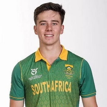 Dewald Brevis Biography